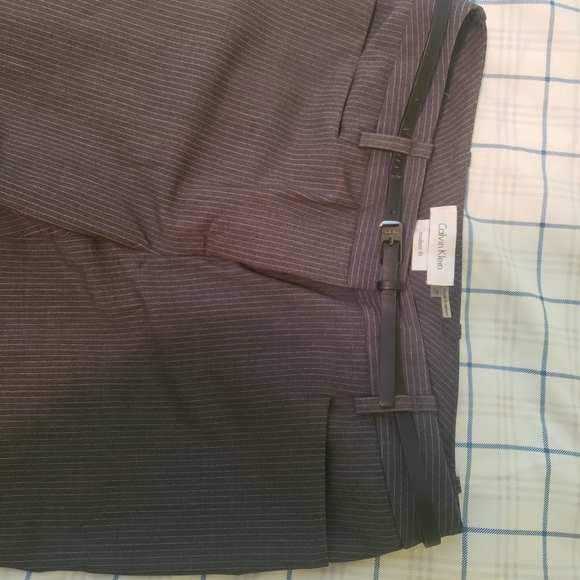 Calvin Klein pants gray stripe pants suit. Jacket size 10P, pants size 2P - Picture 4 of 12